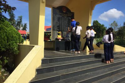 GIÁO DỤC TRUYỀN THỐNG UỐNG NƯỚC NHỚ NGUỒN